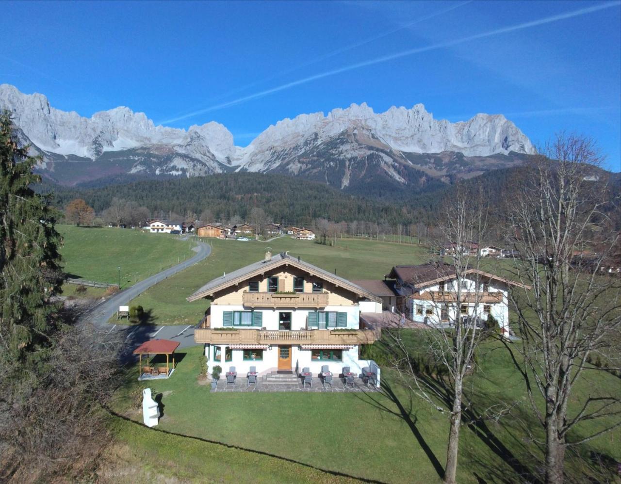 Haus Drei Linden Homestay *